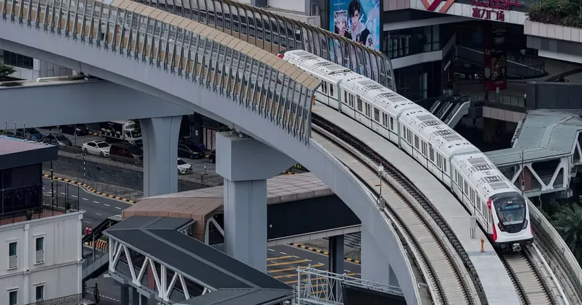 An artist impression of the e-ART transit system planned for Johor Bahru